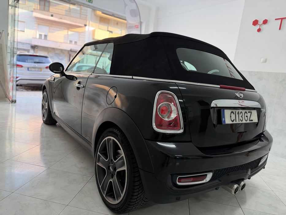MINI Cabrio Cooper SD522596172704655362