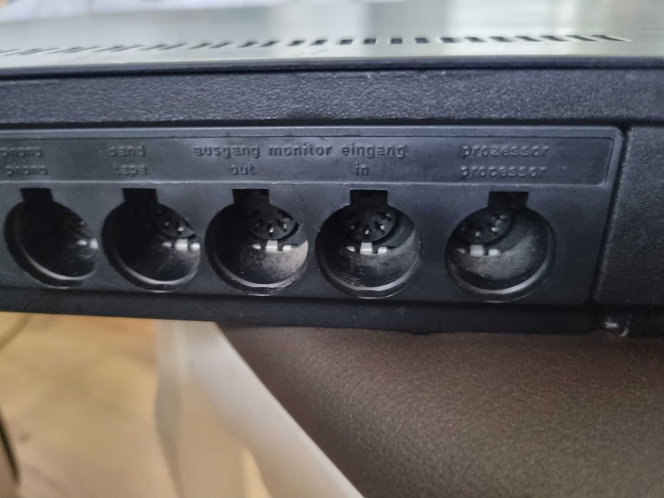 Wzmacniacz  amplituner  Braun