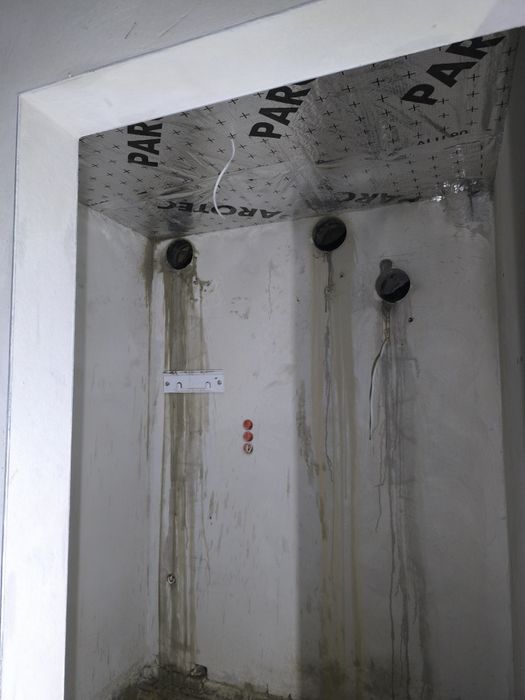 Wiercenie otworów w betonie ,cegle ,wiertnica
