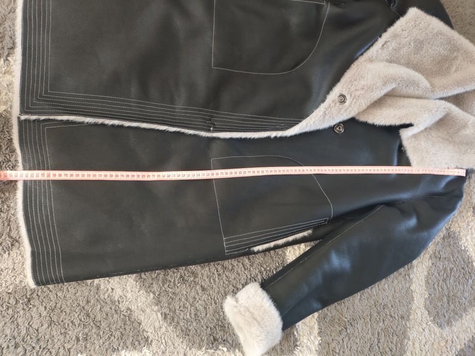 Продаю дублянку у відмінному стані.