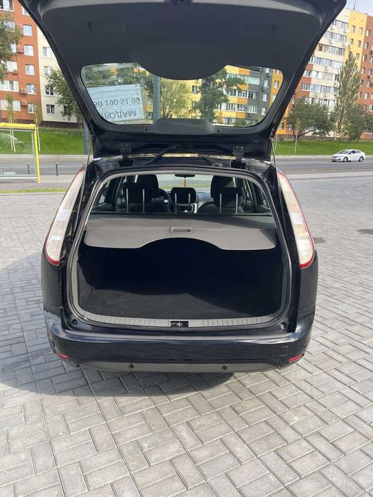 Ford Focus 2008 универсал