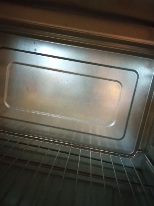 Forno pequeno elétrico
