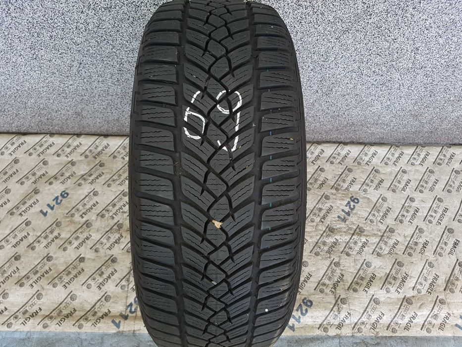 Opona Fulda Kristall Control HP2    215/55R17  215/55/17