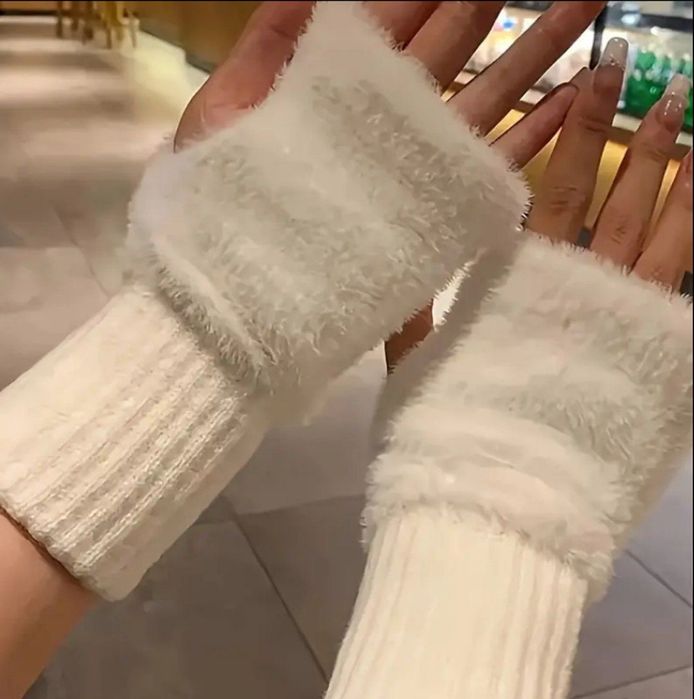 Мітенки тепленькі