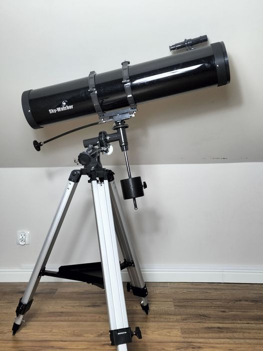teleskop Sky-Watcher 130/900
