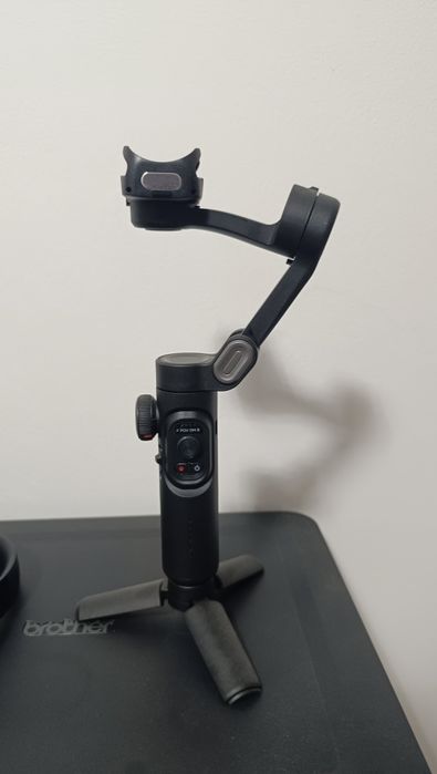Estabilizador de gimbal NOVO