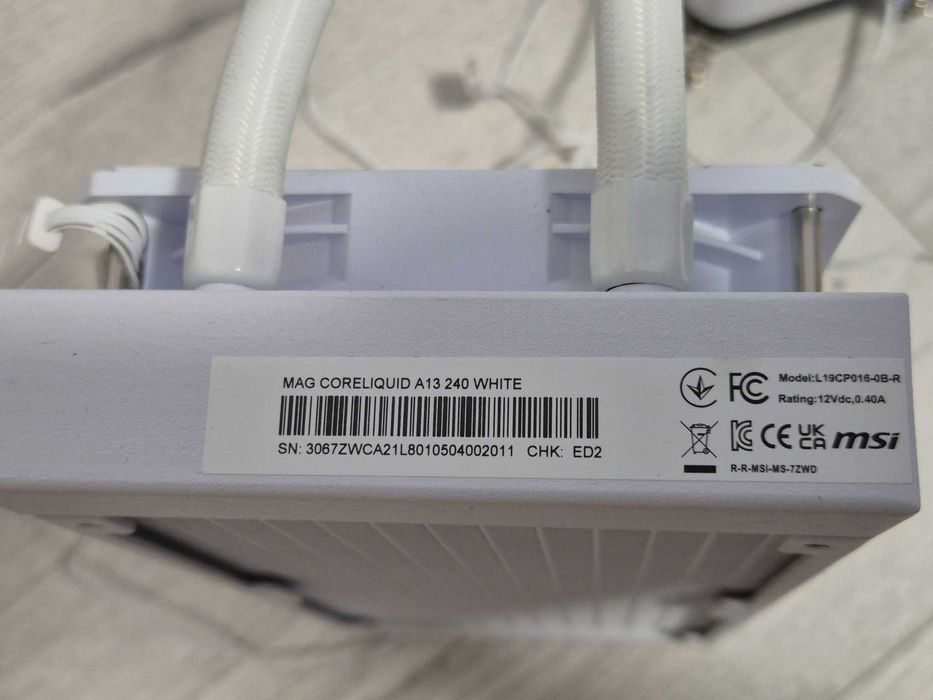 як нове Водяне охолодження 240mm MSI CoreLiquid A13 240 WH Intel.