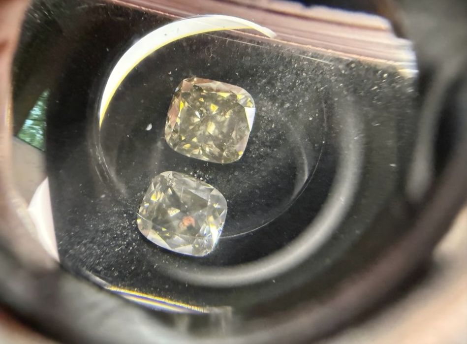 2 Diamenty Naturalne- 0,76 ct - VS2, SI1