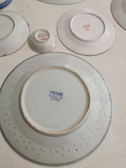 Vários pratos  decorativos (China e Macau)