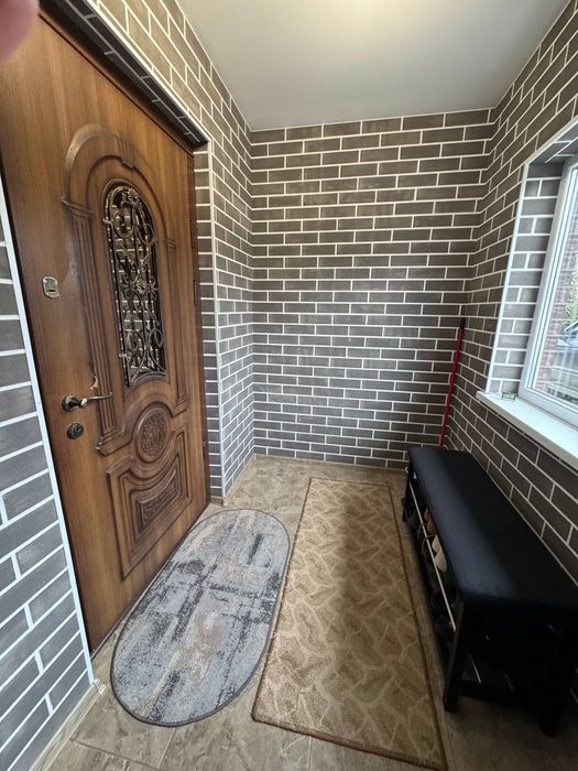 Продаж будинку в Солонці (поворот на Жирівку)