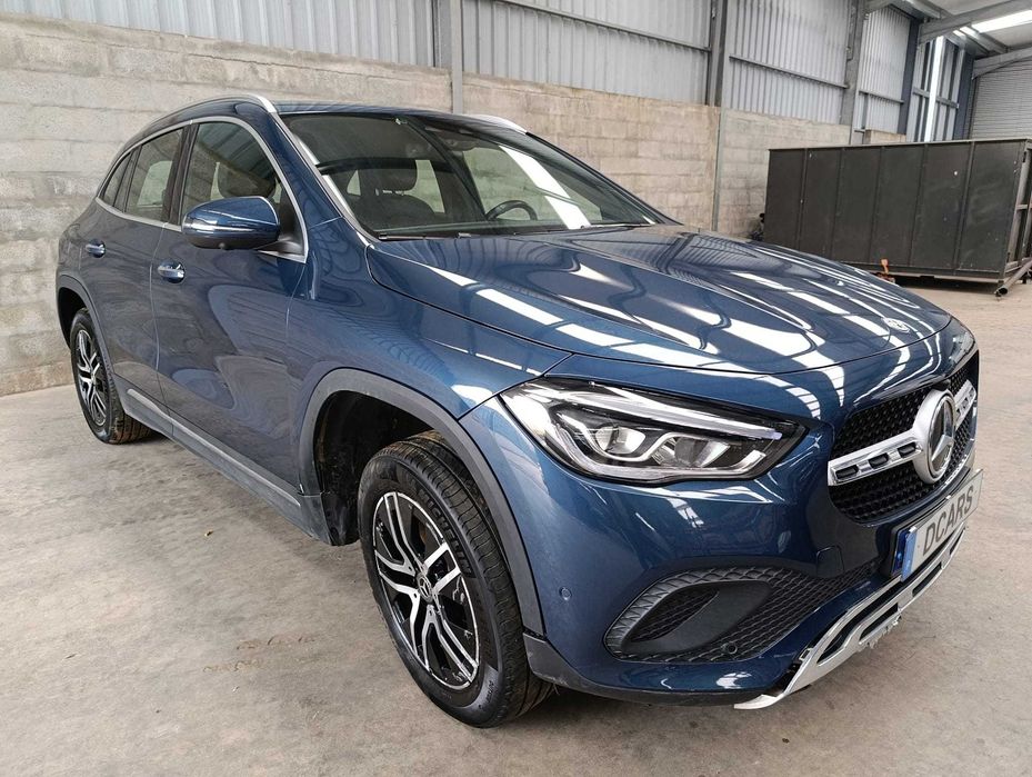 MERCEDES-BENZ GLA 250e hibrido
