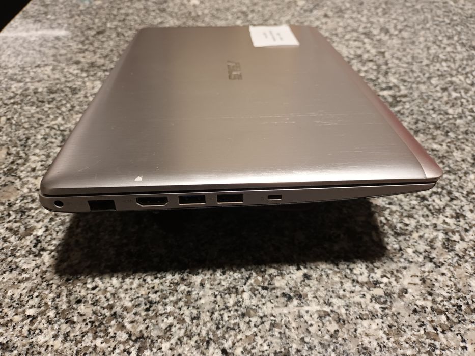 Computador Asus em muito bom de funcionamento