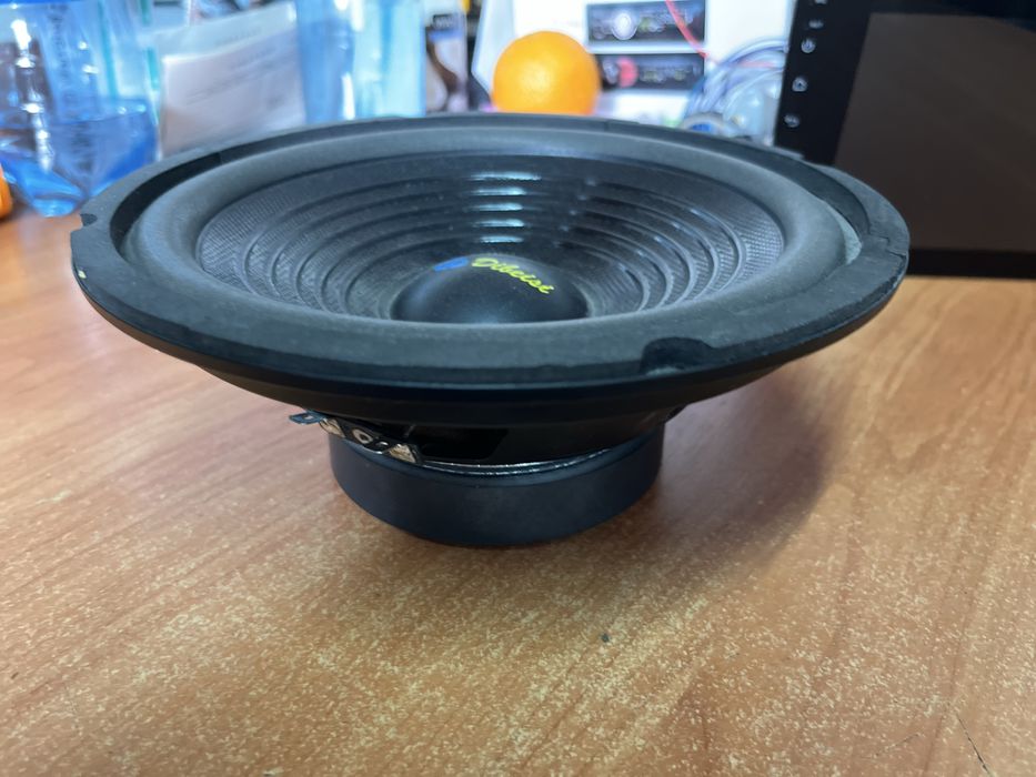 Динаміки  низькочастотні