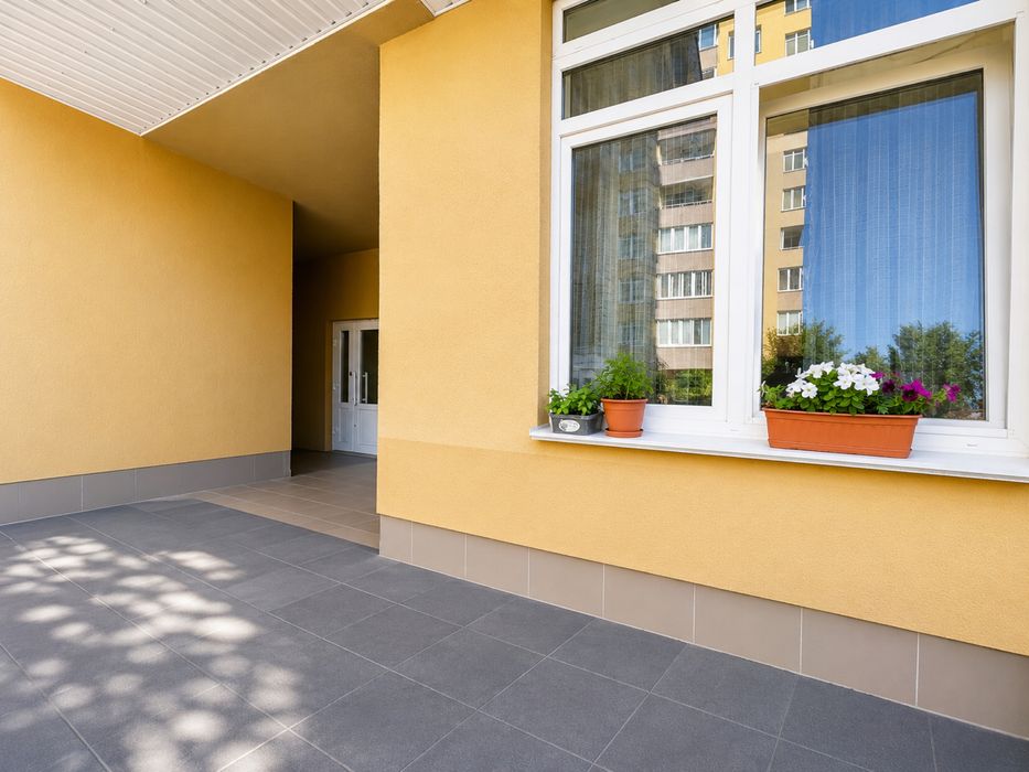 Продаж 1-кв 48.8 кв.м ЖК «Сонячний» вул.Привокзальна м.Бориспіль ГЕНЕРАТОР ,УКРИТТЯ  ,Конс*ерж