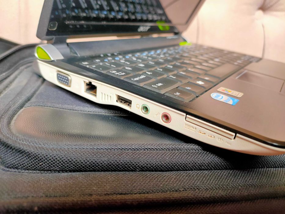 Нетбук Acer Aspire One 10.1'' / Dual core N270 1.6GHz / HDD 160Gb