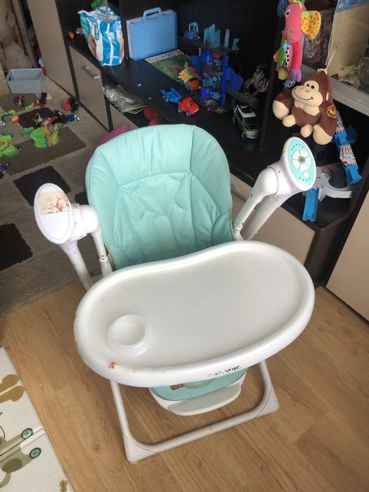 Стілець для годування Triumph Carrello 3 в одному.