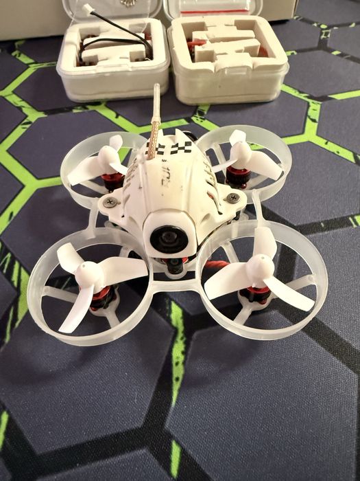 Dron Fpv  Urav65 plus nower ramy silniki