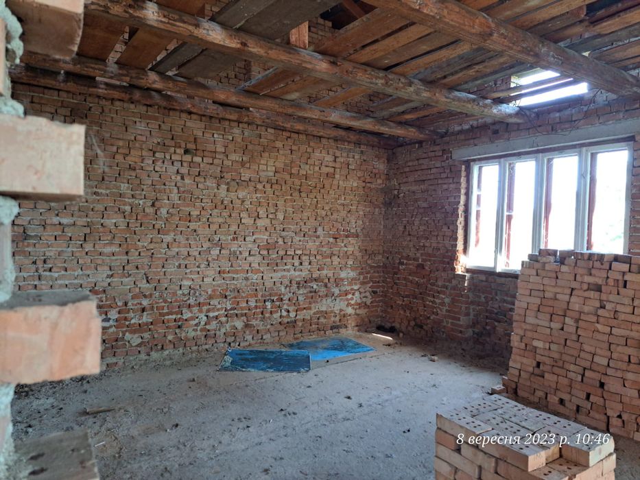 Продам незавершений будинок