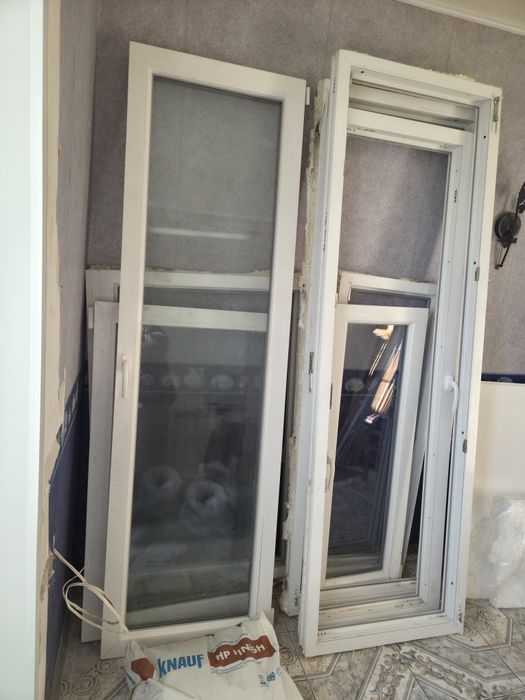 Деревянные изделия на дрова, пластик