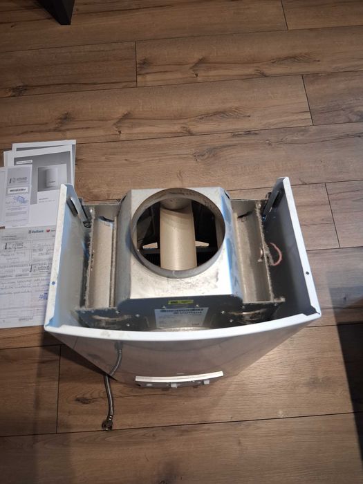 Vaillant gazowy przepływowy piecyk / podgrzewacz wody