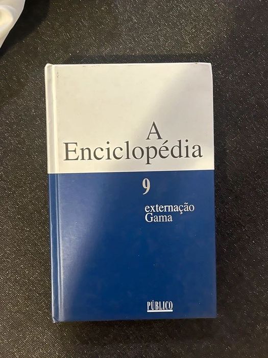 21 volumes de enciclopédia