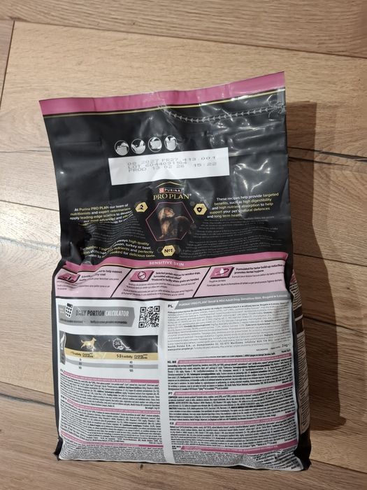 PURINA PRO PLAN Small & Mini Adult Sensitive Skin, łosoś i ryż 3kg