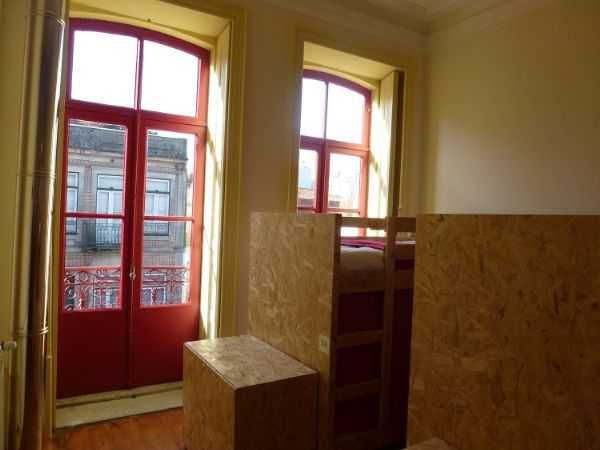 Quarto Partilhado Premium (Máx. 2 Pessoas) no Bonfim, Porto