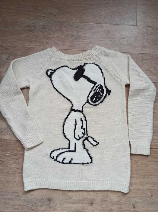 Свитер с собакой Снупи