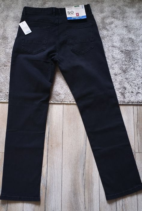 Spodnie jeans  czarne( 34/32 nowe)