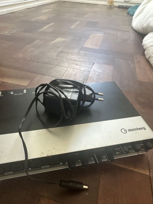 Interface steinberg ur44 - usada