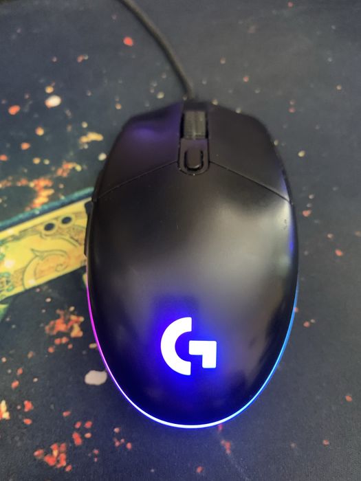 Компьютерная мышка logitech g102.