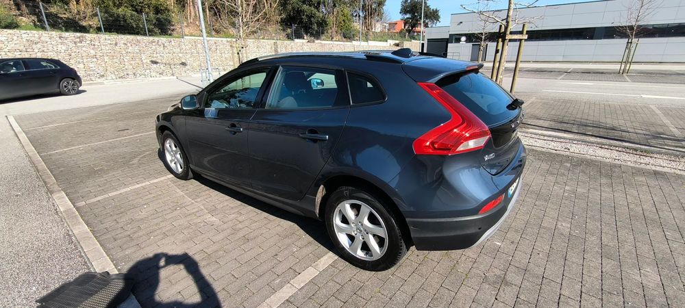 Volvo V40 Cross Country 2.0 D2 Momentum