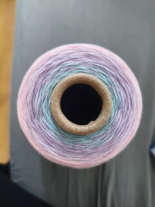 Motek ombre bawelna/akryl 3 nitki 1500 m