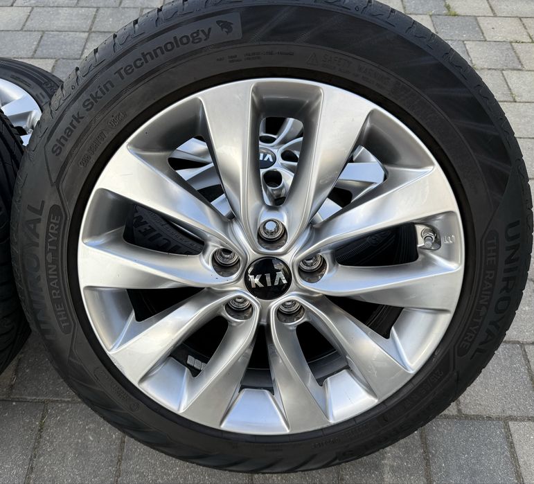 Oryginalne felgi Kia Optima X-Ceed 7.5J 5x114.3 TPMS 215/55R17 lato