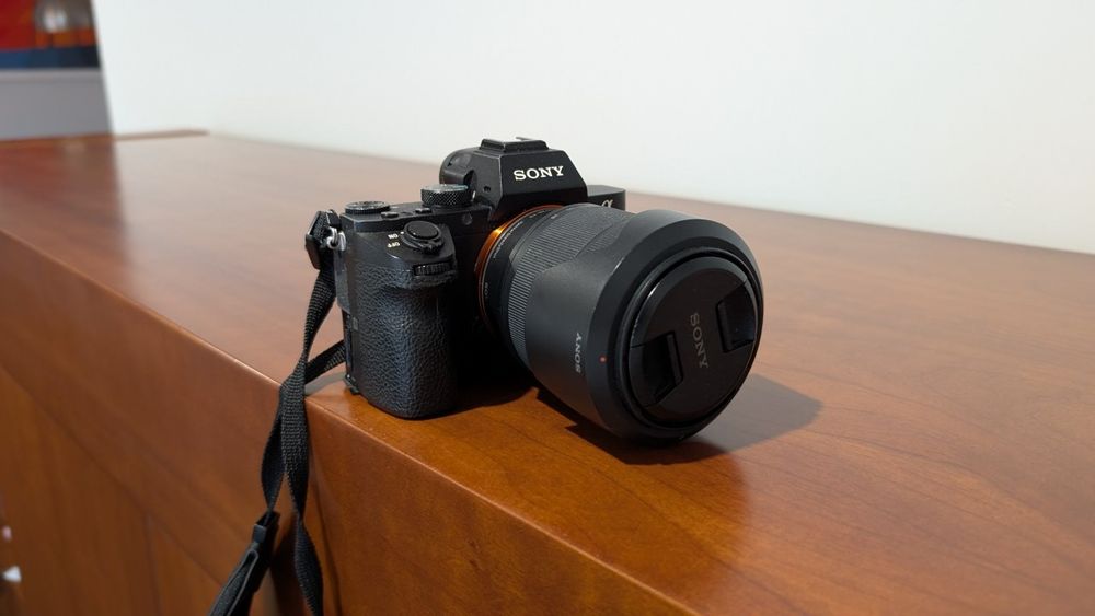 Sony A7 II + lente FE 28+70mm