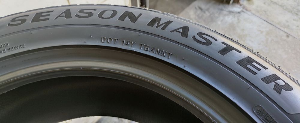 4x 225/55R17 Greentrac Season Master 2026r C/B/71dB 3 lata gwar.