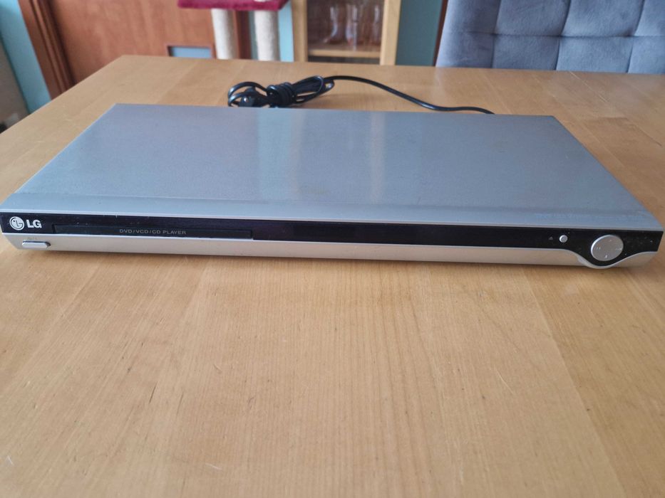 Odtwarzacz DVD LG Player DVX 286