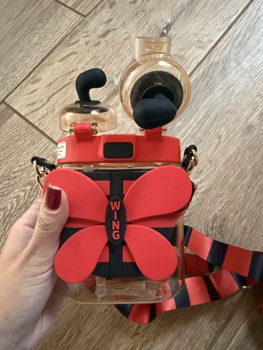 Продам поїльник непроливайку , бутилочка для води дитяча