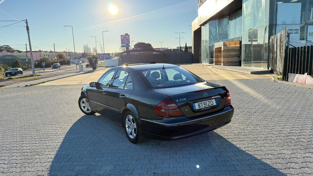MERCEDES E 220 CDI AVANGARD nacional  194 mil km