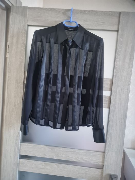 Стильна чорна блуза Marks & Spencer