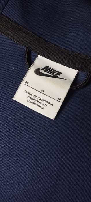 Продам nike теч флис  темно синего цвета