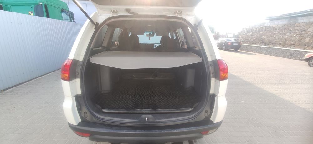 Mitsubishi Pajero Sport II