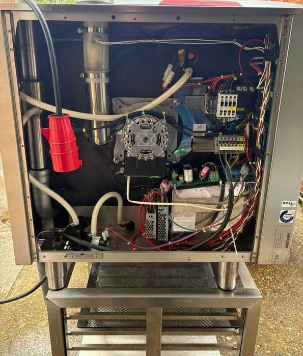 Piekarnik konwekcyjno-parowy MKN 6 Grid Intelli-Cook