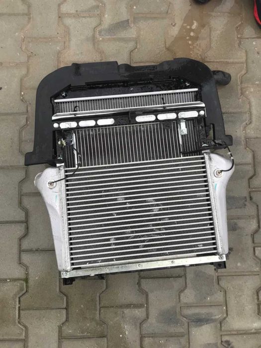 Komplet chłodnic + intercooler Nissan Cabstar/Isuzu N35