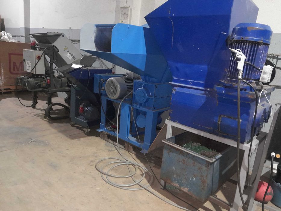 Moinhos trituradores plástico cobre cortiça esferovite etc.