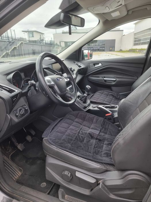 Ford Kuga MK2 - dynamiczny, rodzinny SUV