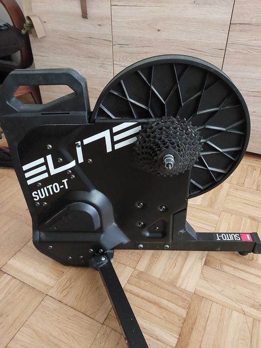 ひ*こ様 Zwift Play 未使用品 ひ*こ様 Zwift Play 未使用品 新品 日本未発売 ZWIFT PLAY ズイフト