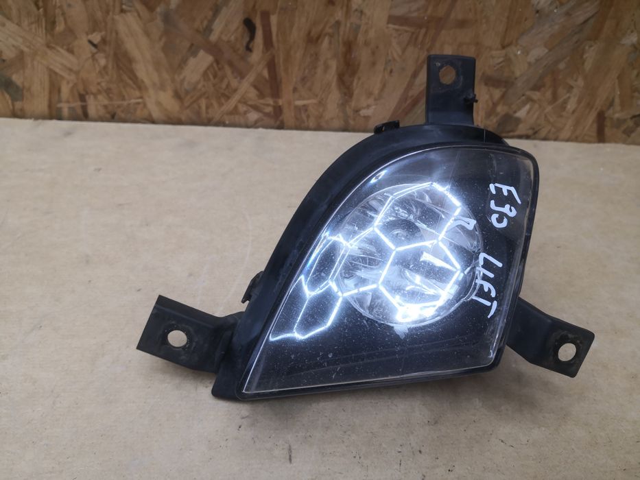 Halogen przedni prawy BMW e90 e91 lift