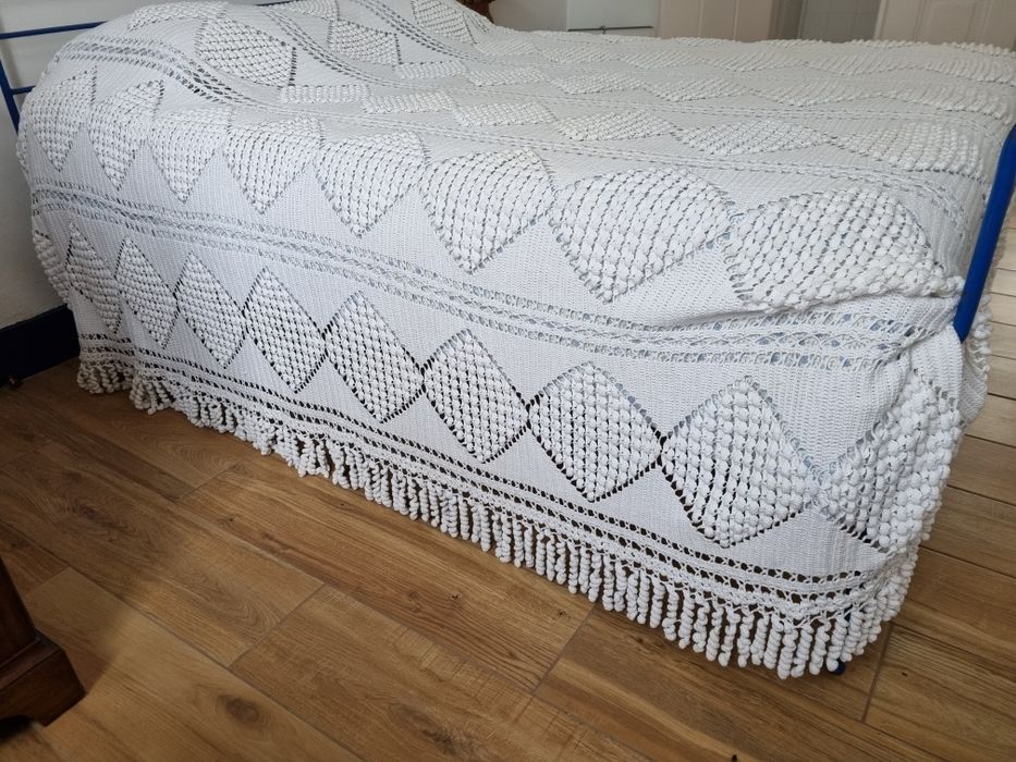 Grande colcha em croché
