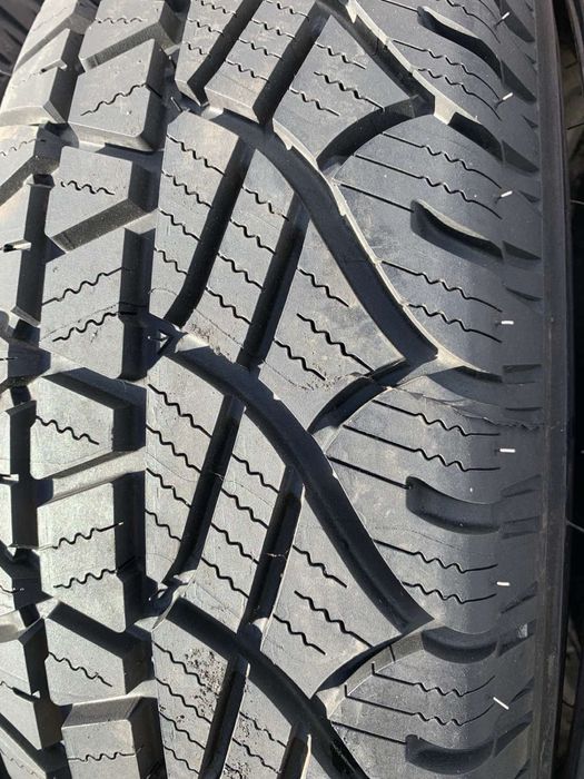 Шини демо нові 215 70 R16 Michelin всесезон